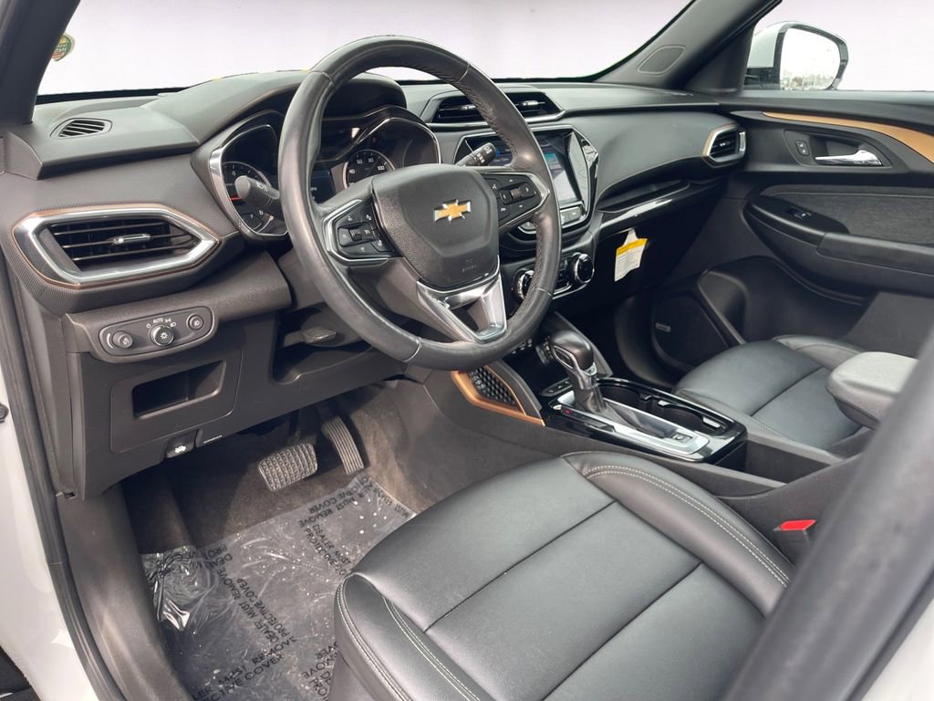 Used 2022 Chevrolet TrailBlazer ACTIV w/ Sun and Liftgate Package image 10