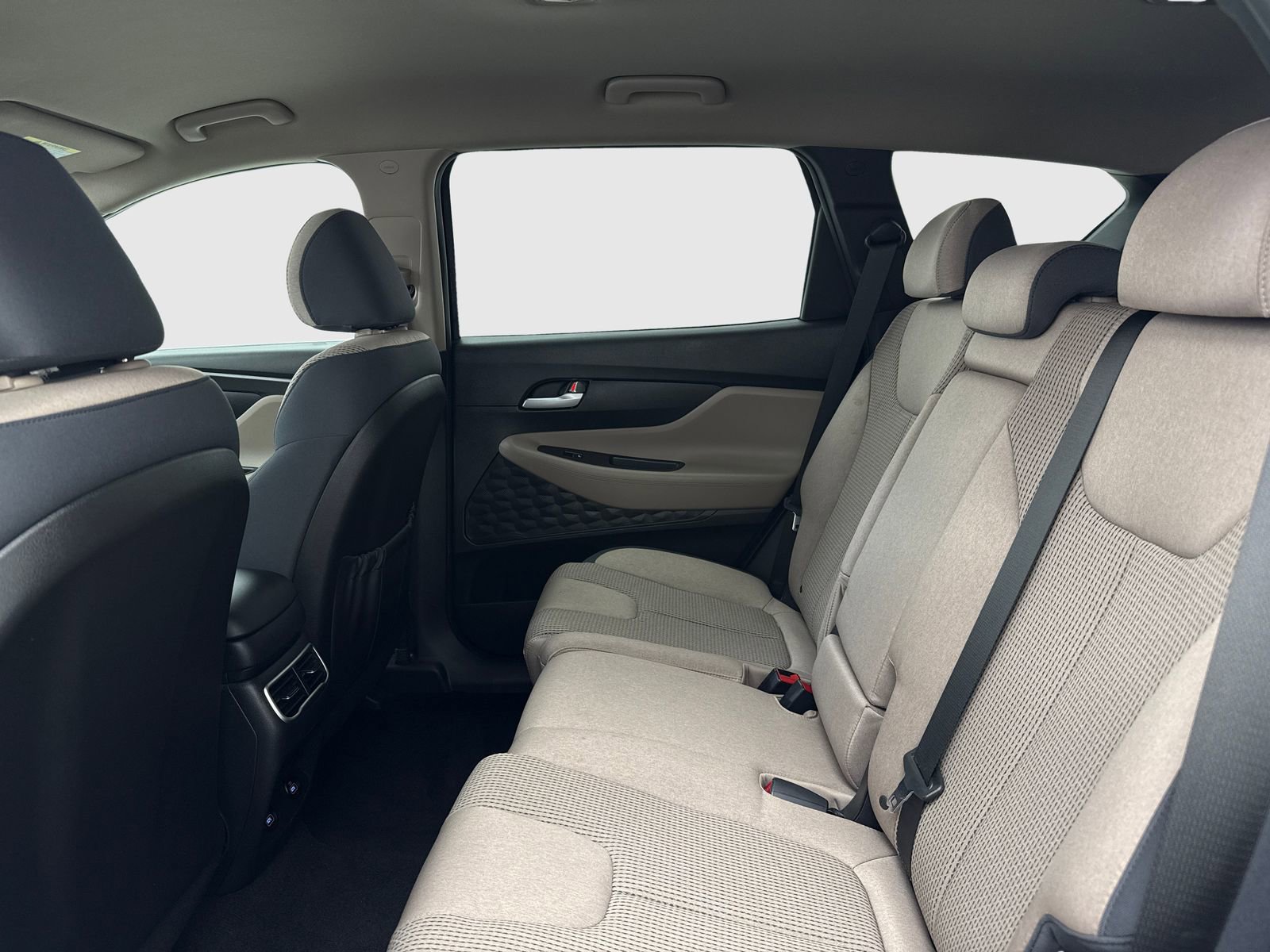 Used 2023 Hyundai Santa Fe SEL AWD/4WD image 39