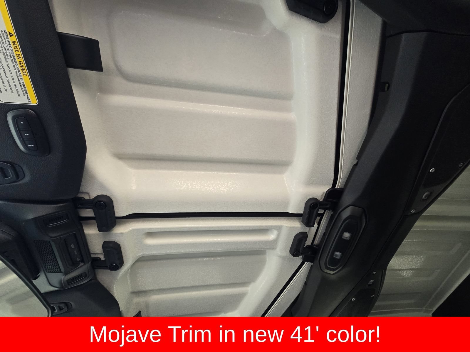 New 2026 Jeep Gladiator Mojave AWD/4WD image 32