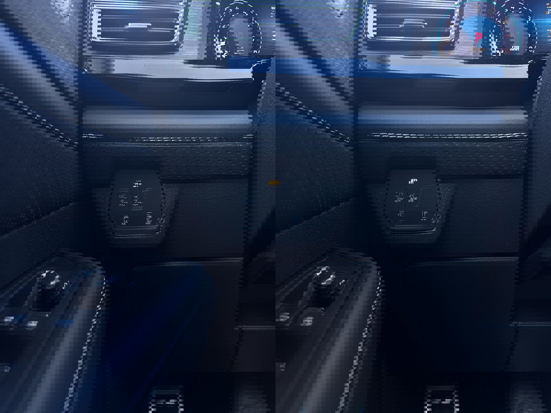 New 2026 Volkswagen Atlas SEL Premium R-Line image 18