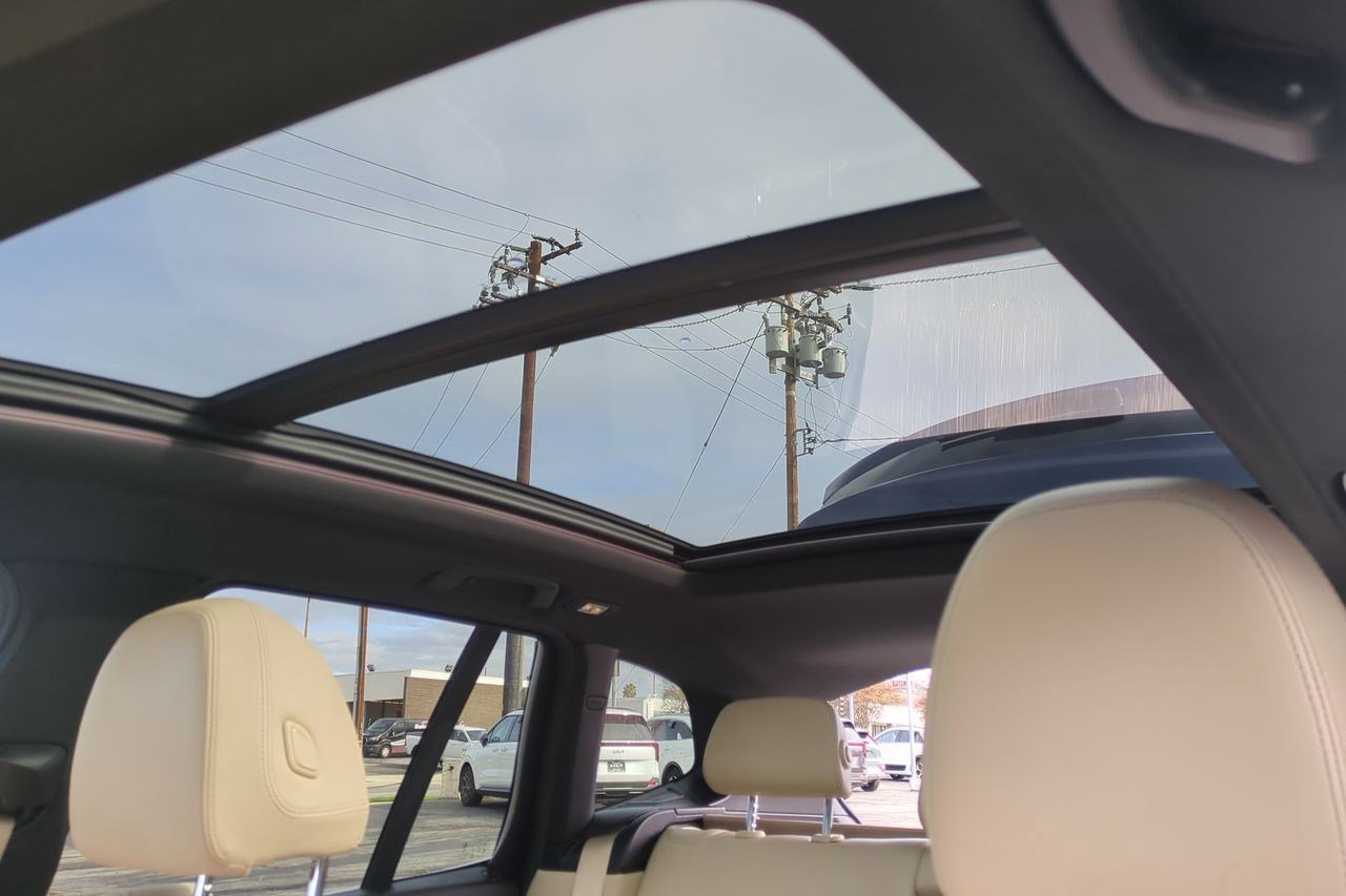 Used 2019 BMW X3 sDrive30i w/ Convenience Package image 19