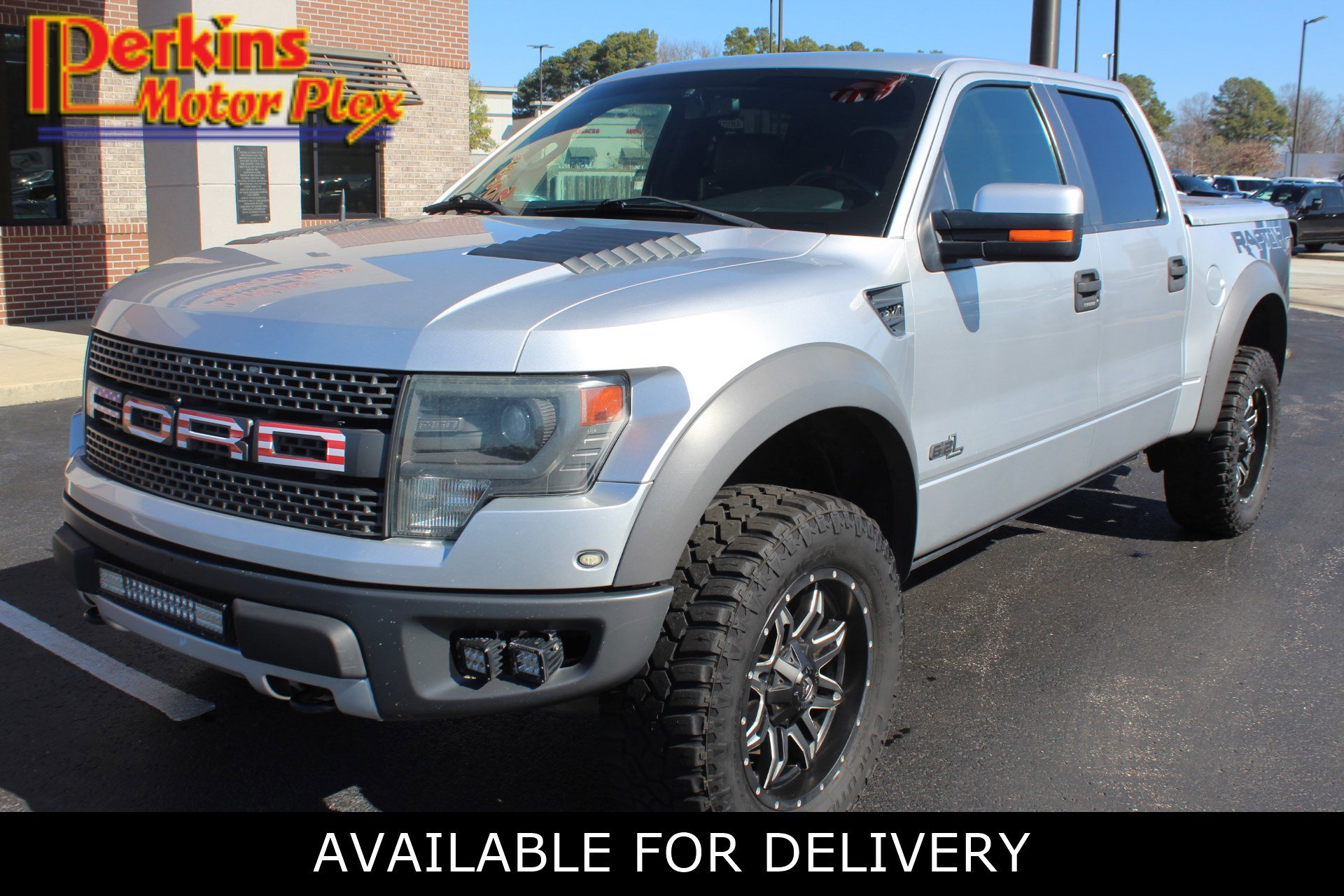Used 2014 Ford F150 Raptor w/ Equipment Group 801A Luxury image 1