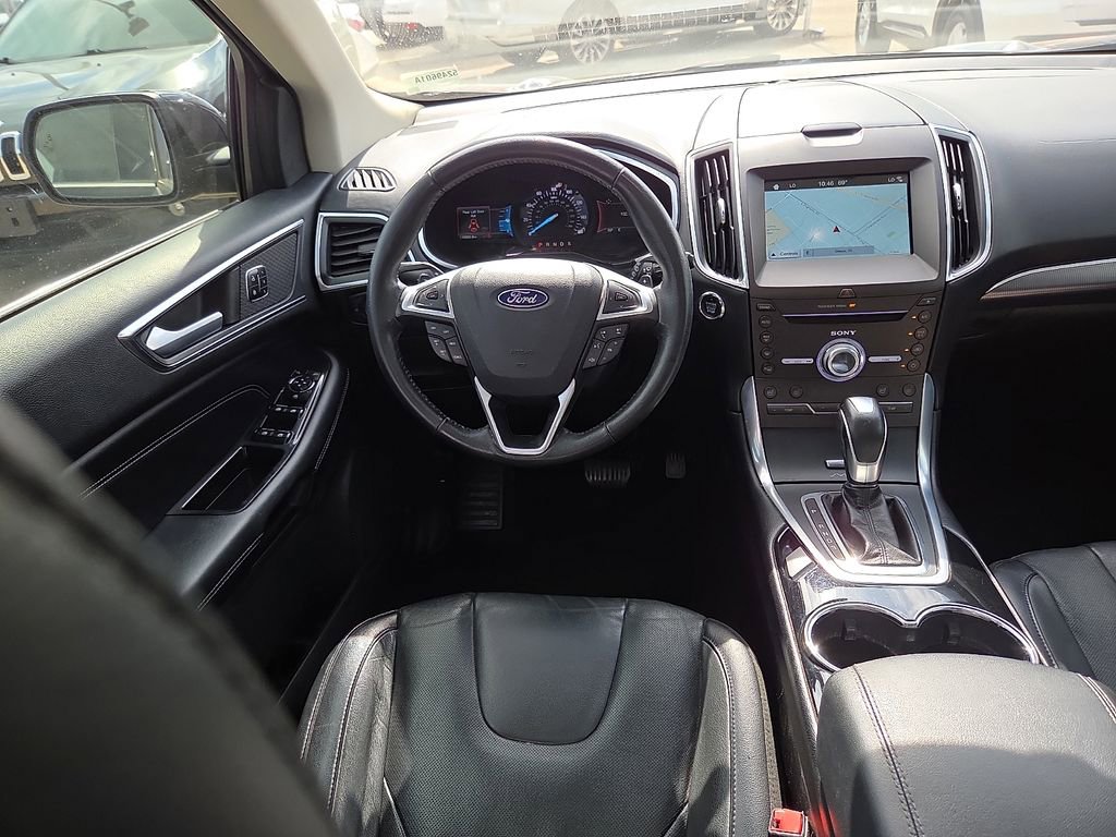 Used 2017 Ford Edge Titanium w/ Equipment Group 301A image 11