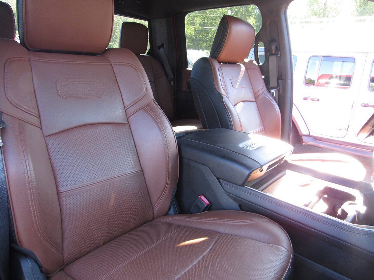 Used 2020 RAM 2500 Limited AWD/4WD image 29