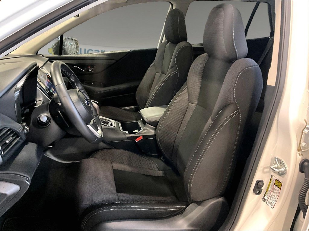 Used 2024 Subaru Outback Premium AWD/4WD image 10