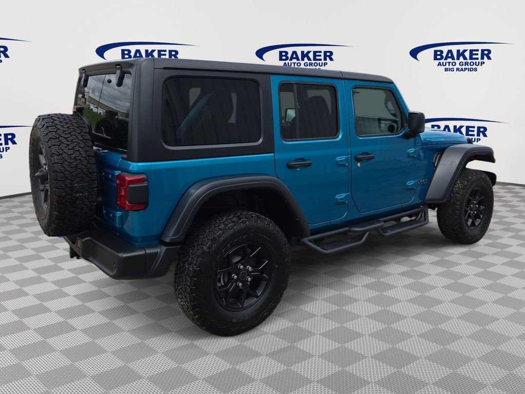 Used 2024 Jeep Wrangler Unlimited AWD/4WD image 4