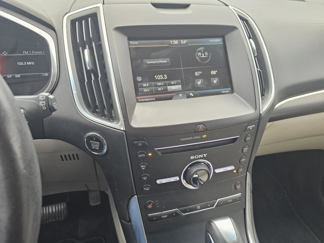 Used 2015 Ford Edge Titanium image 13