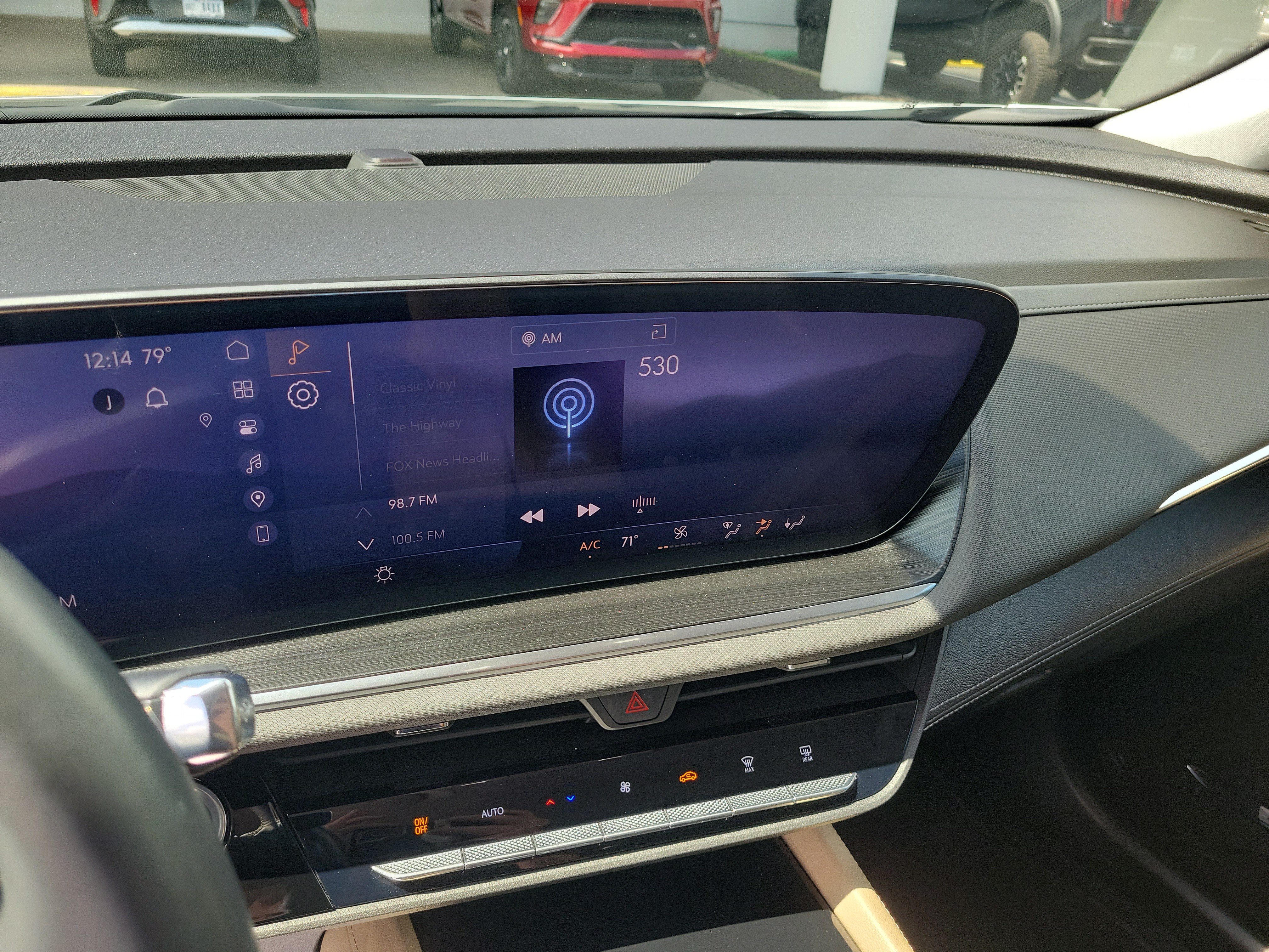 Used 2024 Buick Envision Preferred AWD/4WD image 26