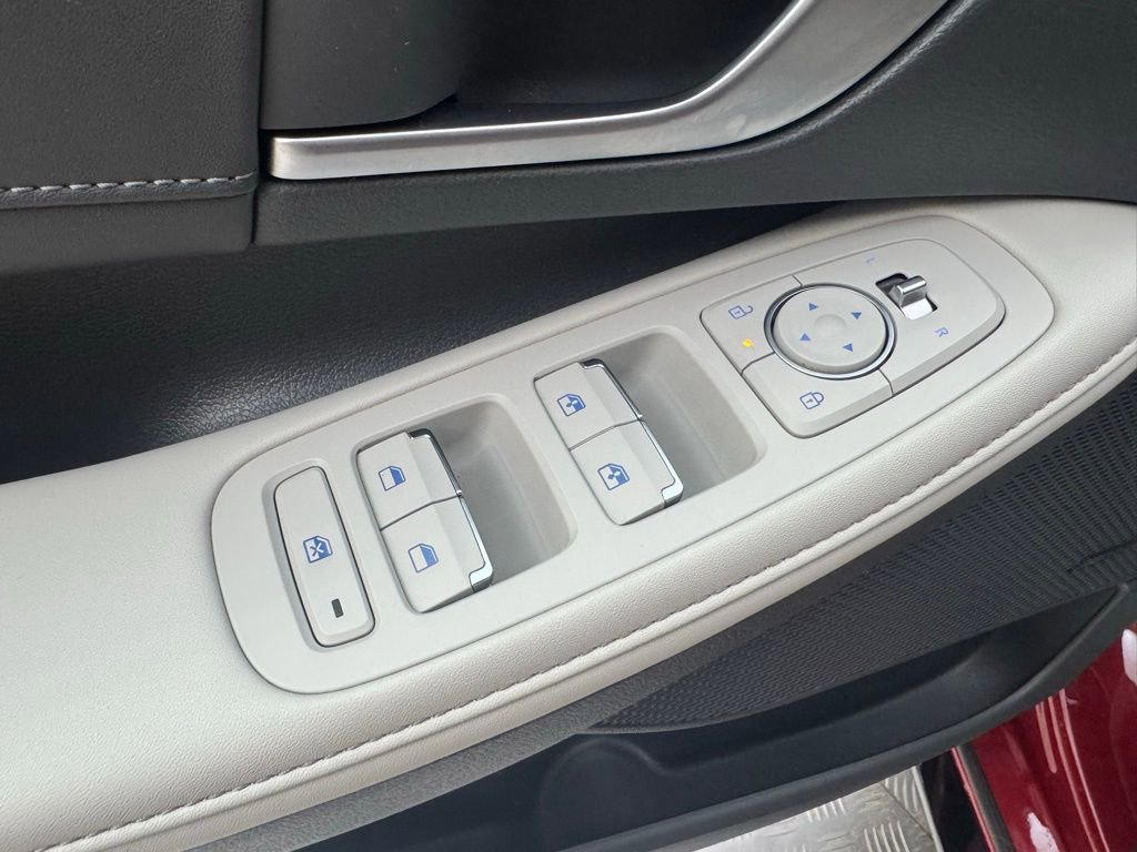 Used 2024 Hyundai Sonata Limited image 30