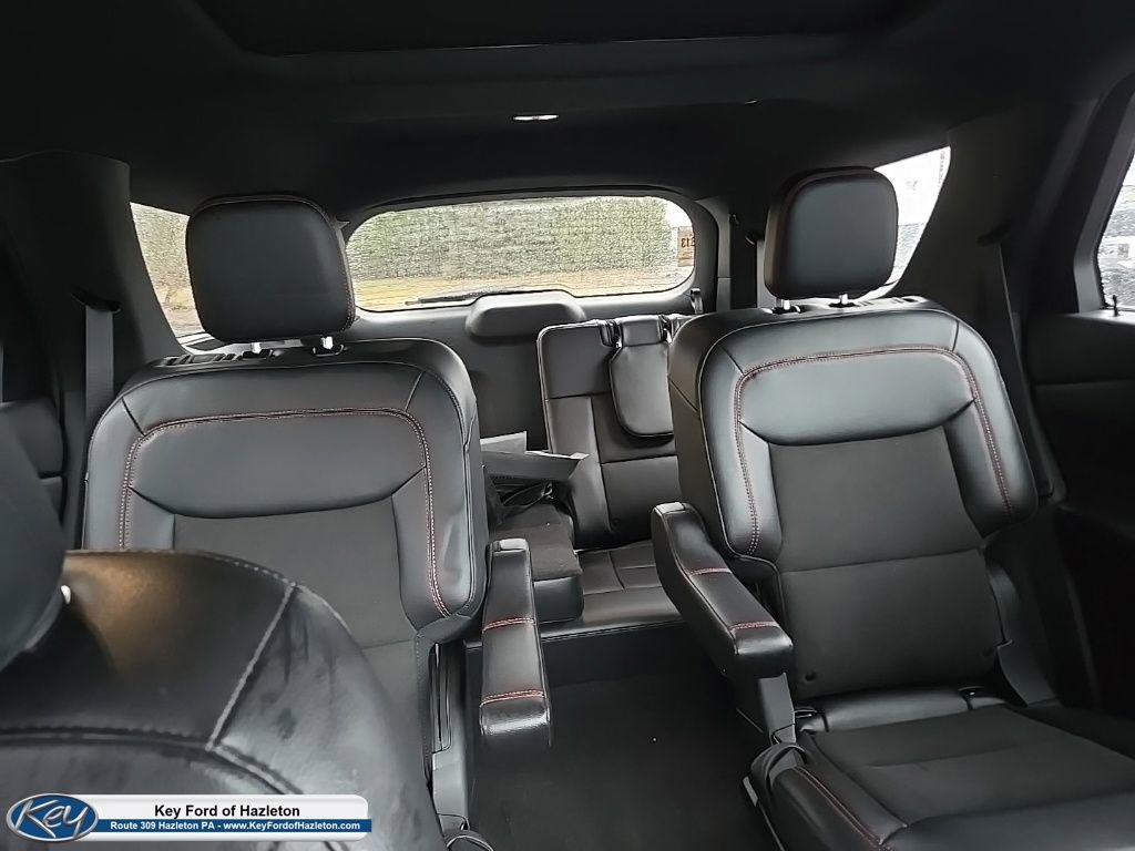 Used 2024 Ford Explorer ST-Line w/ Class IV Trailer Tow Package image 45