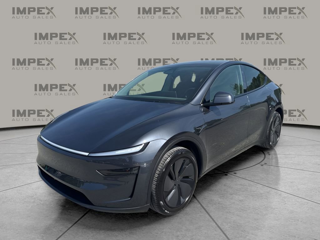 Used 2026 Tesla Model Y Long Range image 1