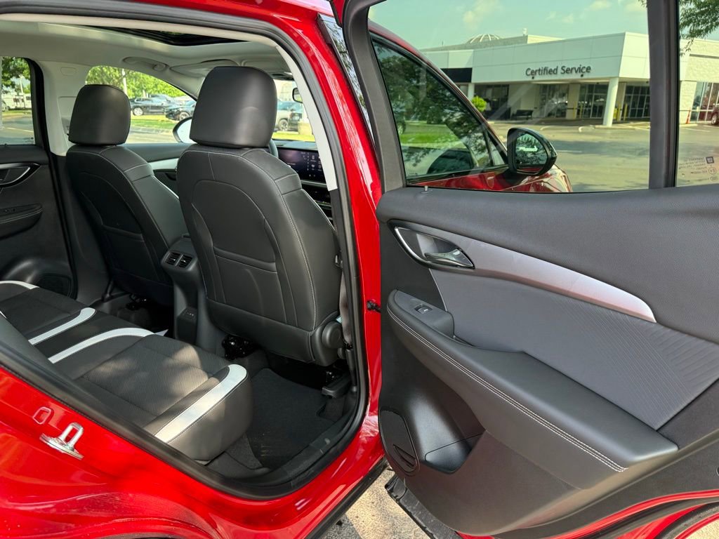 New 2025 Buick Envision Sport Touring image 31