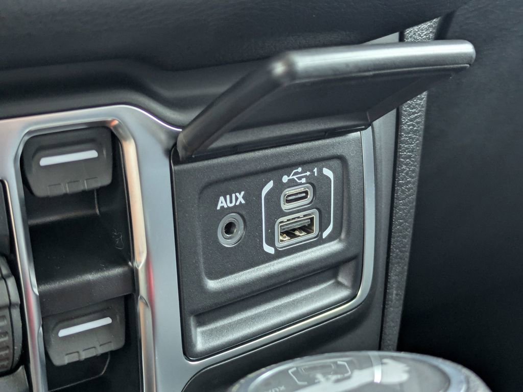 New 2025 Jeep Wrangler Sport S image 26