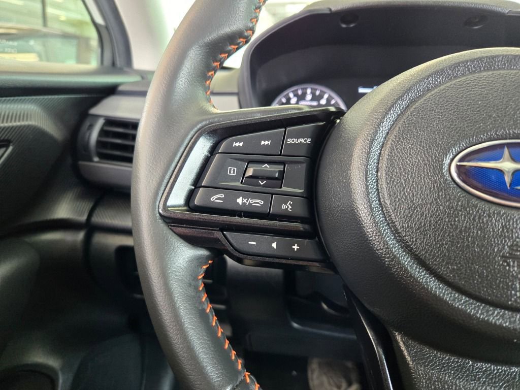 Used 2024 Subaru Crosstrek 2.5i Limited w/ Crosstrek Mirror Package image 28