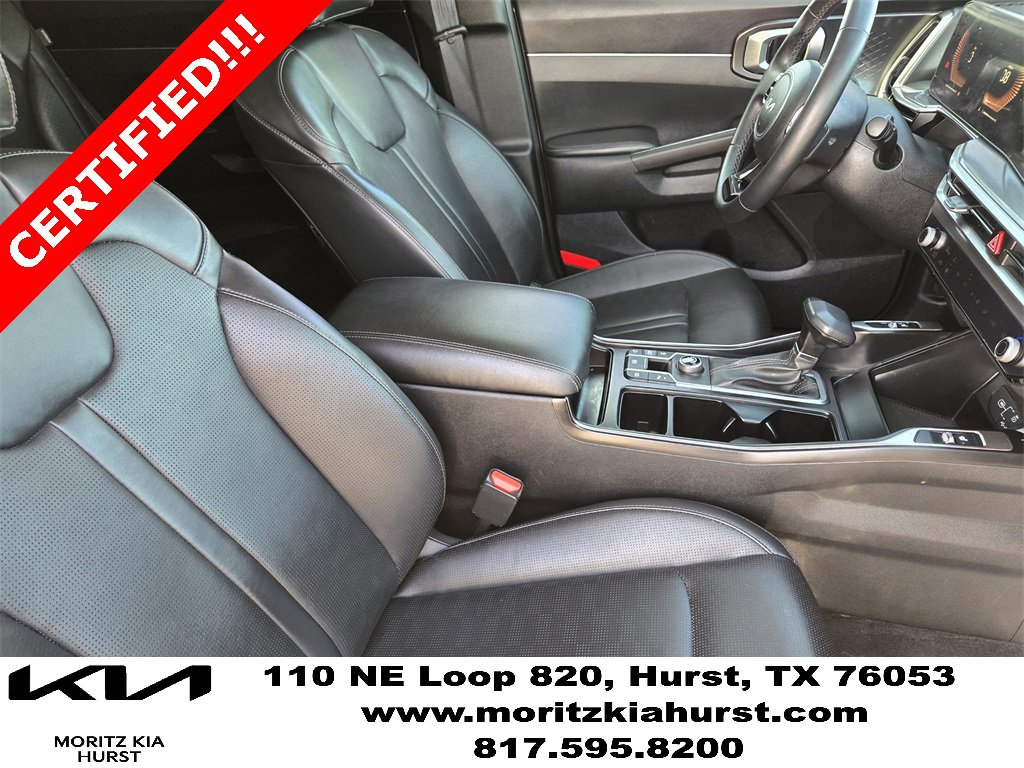 Certified 2024 Kia Sorento EX w/ Panoramic Sunroof Package image 19