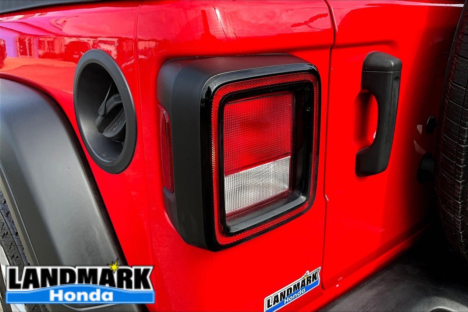Used 2021 Jeep Wrangler Sport AWD/4WD image 31