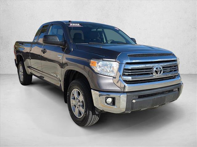 Used 2017 Toyota Tundra SR5 image 3