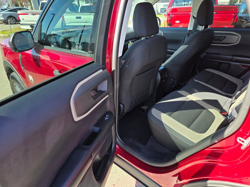 Used 2025 Ford Bronco Sport Big Bend w/ Convenience Package image 10