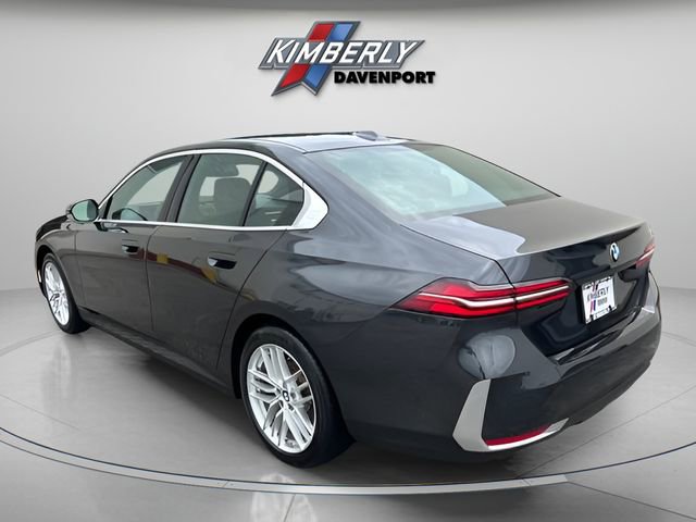 Certified 2024 BMW 530i w/ Premium Package image 3