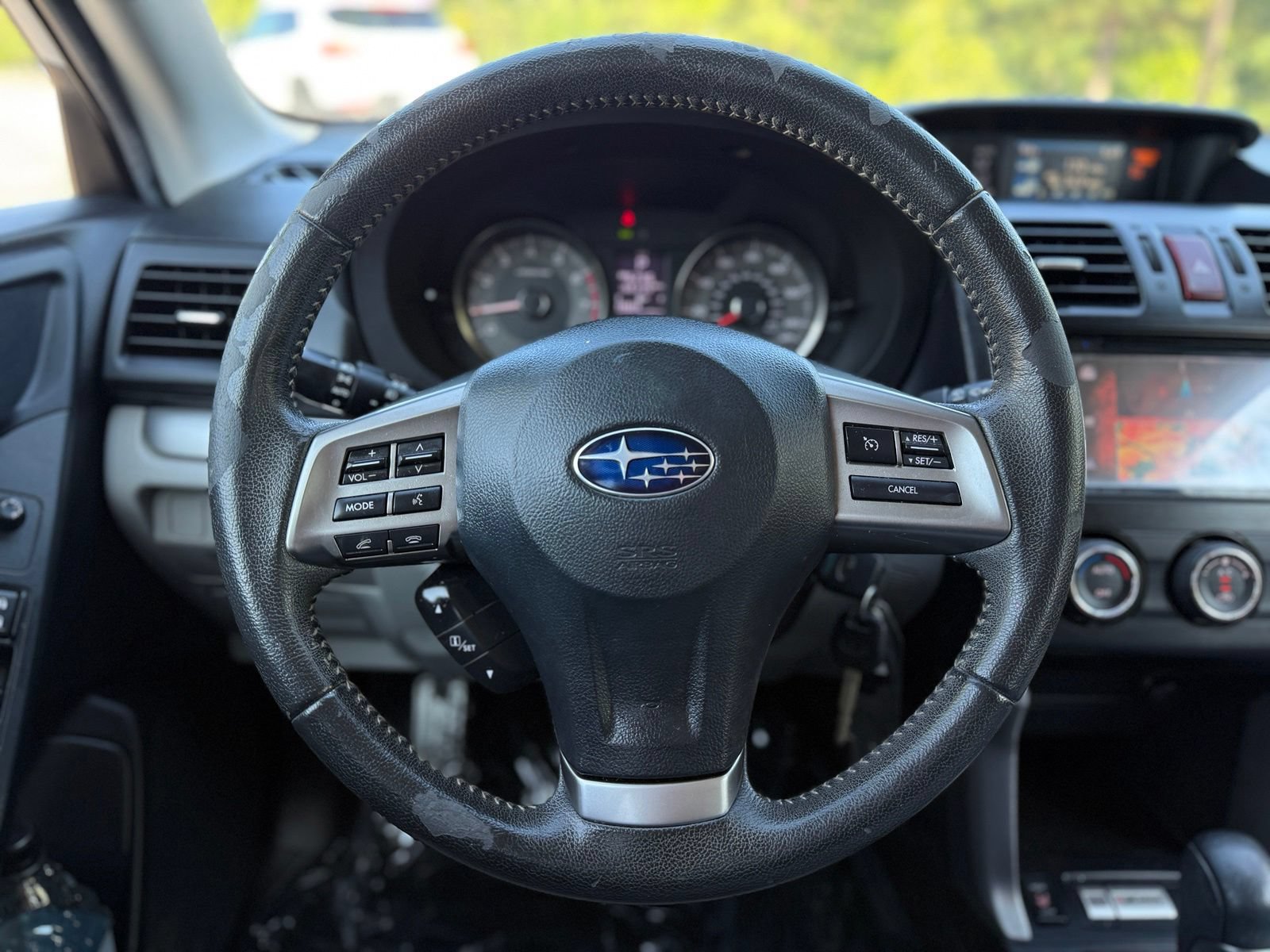 Used 2015 Subaru Forester 2.5i Limited AWD/4WD image 25