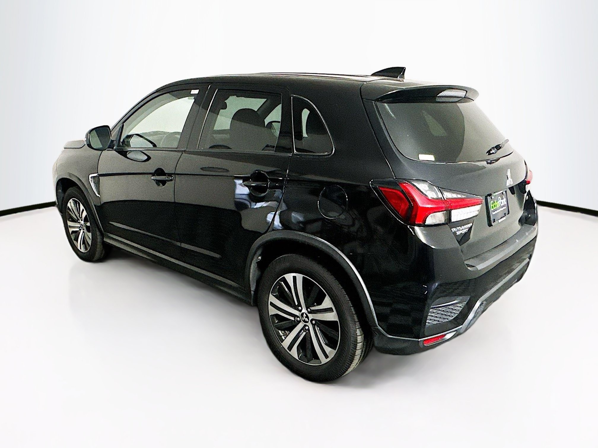 Used 2020 Mitsubishi Outlander Sport SE AWD/4WD image 5