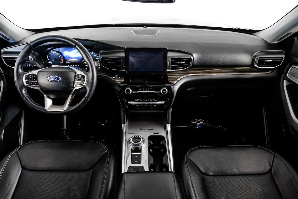 Used 2024 Ford Explorer Limited image 12
