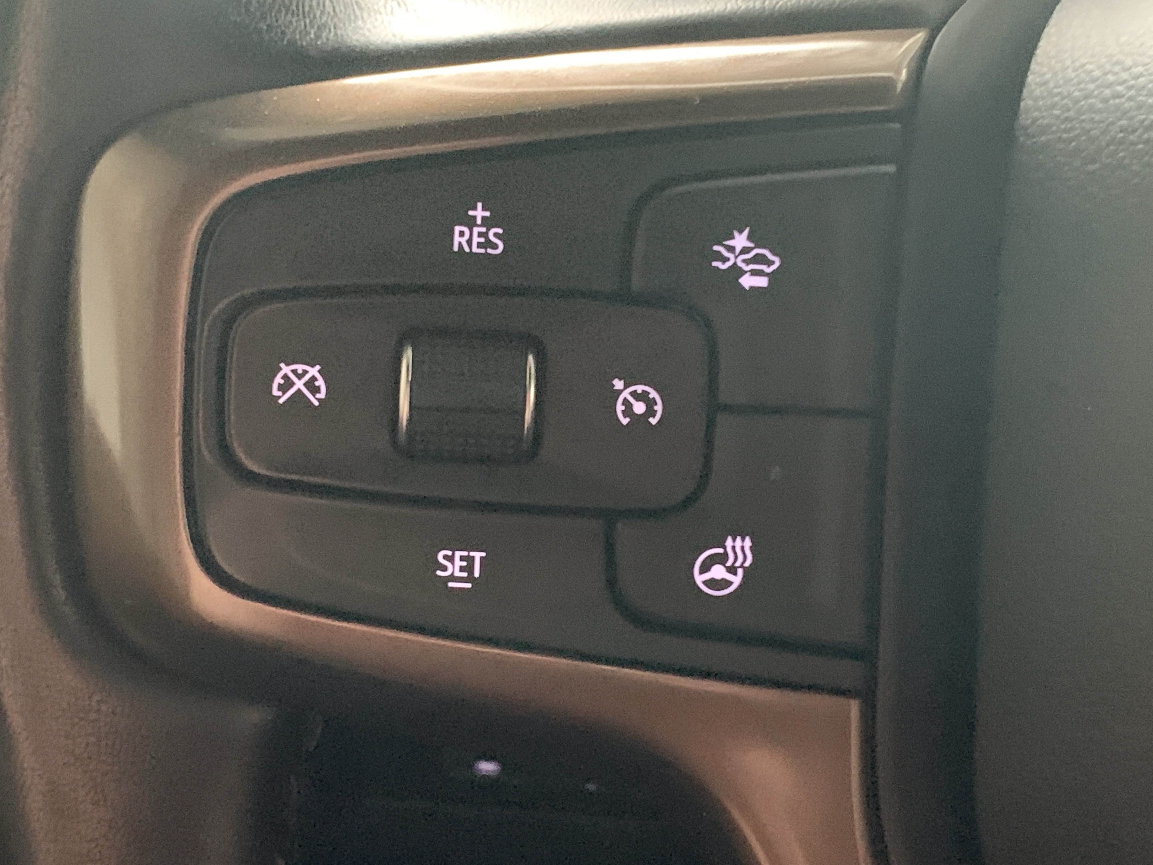 Used 2021 Chevrolet Suburban High Country AWD/4WD image 18