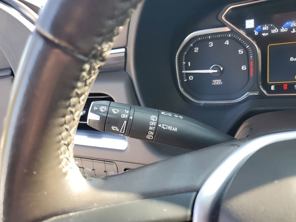 Used 2021 GMC Yukon XL SLT w/ Rear Media and Nav Package image 37