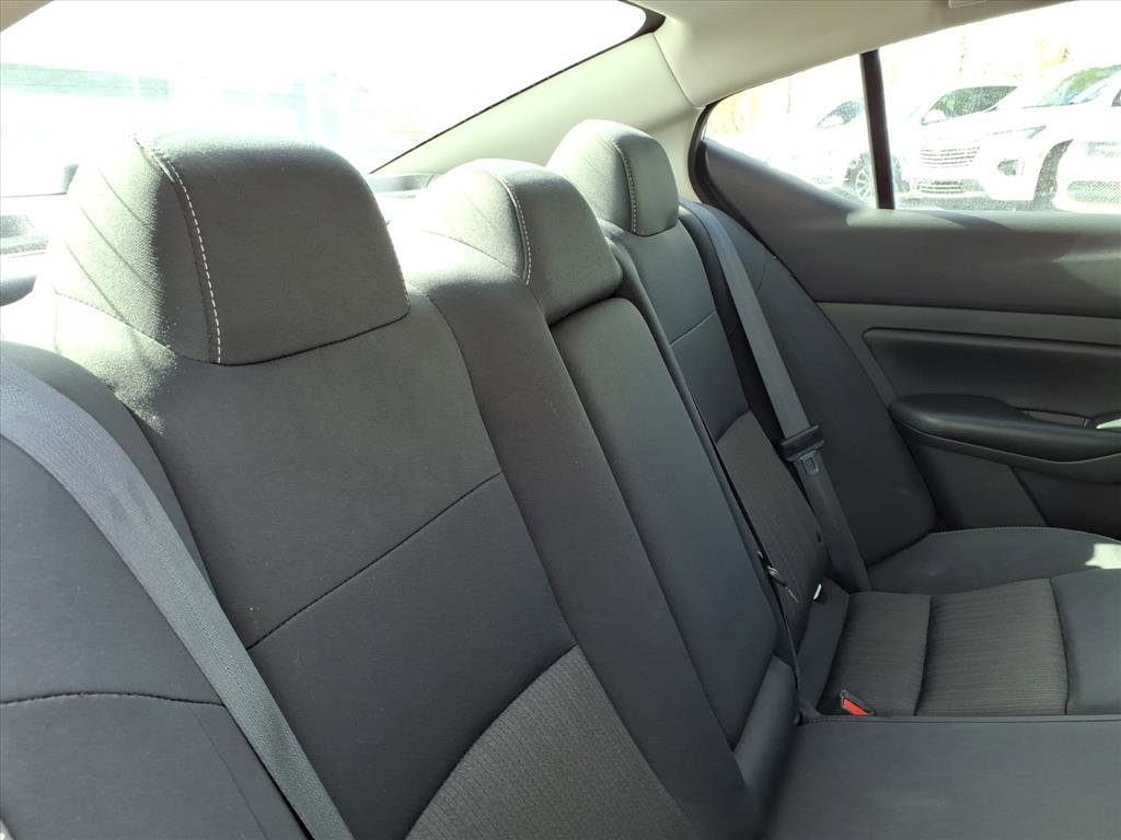 Used 2024 Nissan Altima 2.5 S image 14