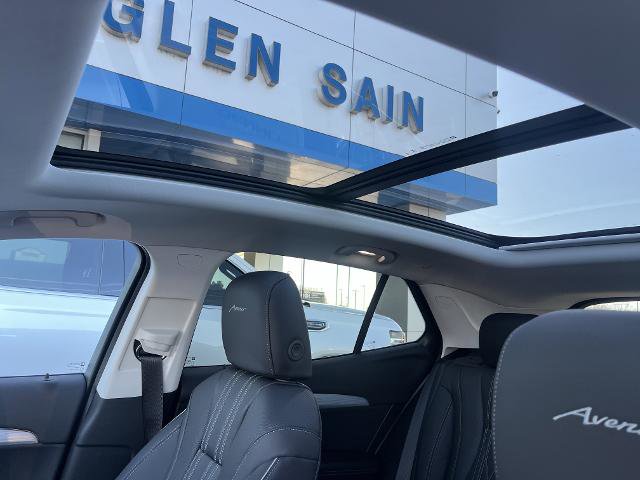 New 2026 Buick Envision Avenir image 6