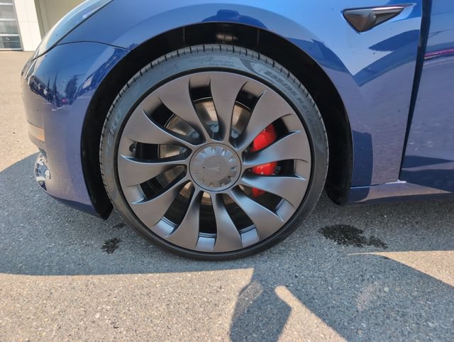 Used 2023 Tesla Model 3 Performance AWD/4WD image 32