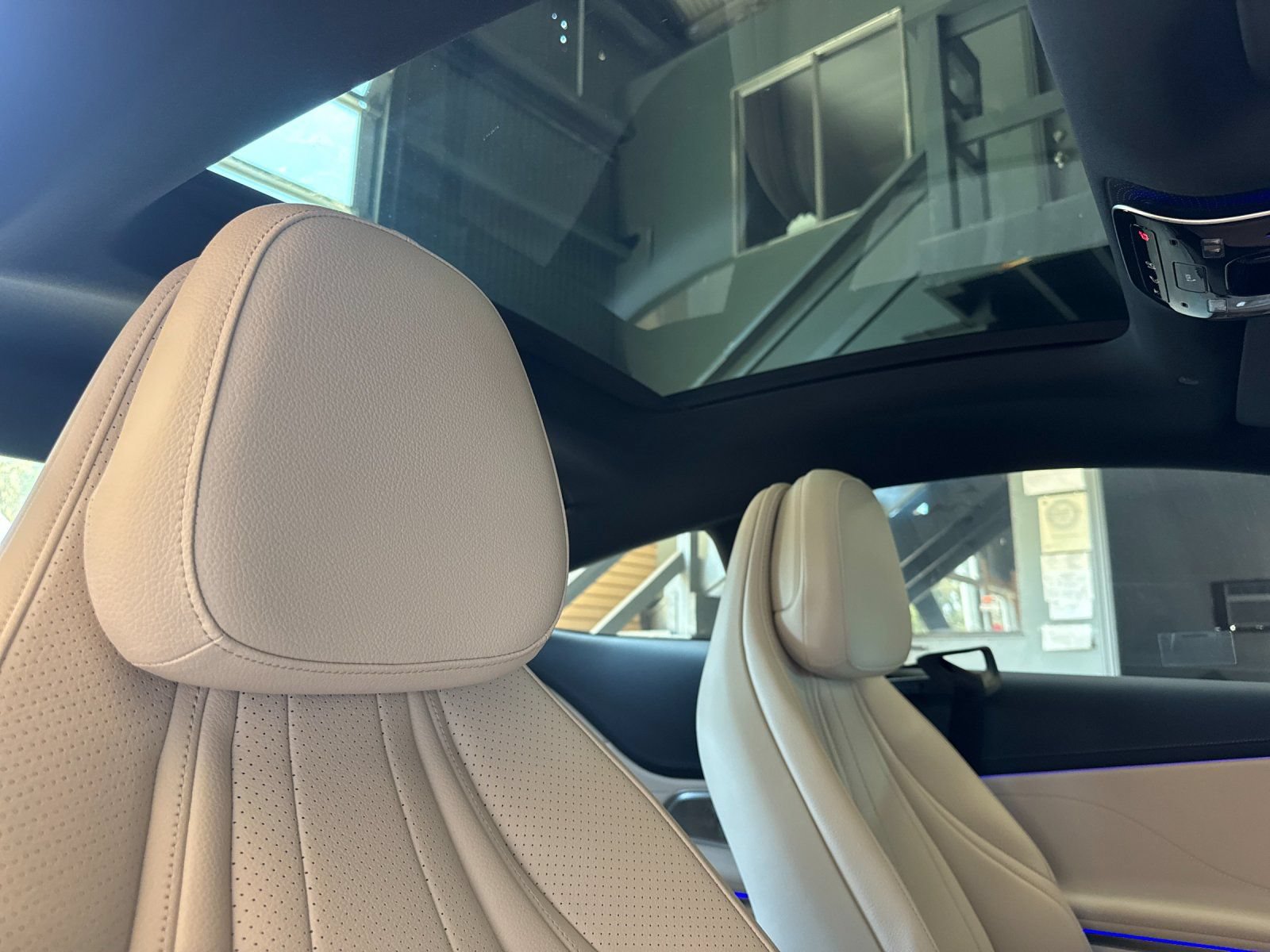 New 2027 Mercedes-Benz CLE 300 4MATIC Coupe image 16