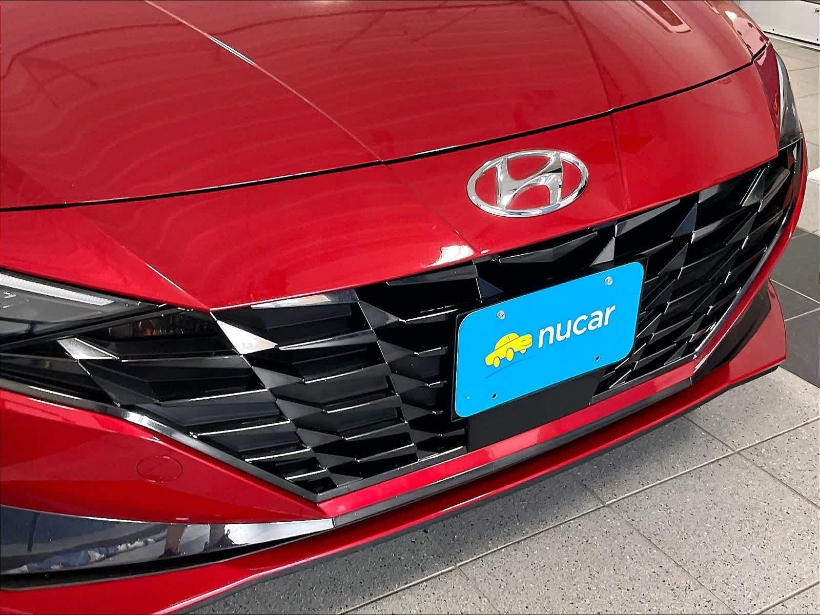 Certified 2023 Hyundai Elantra Limited FWD image 32