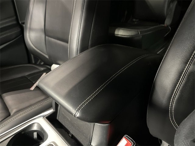 Used 2022 Ford Explorer XLT w/ Equipment Group 202A image 26