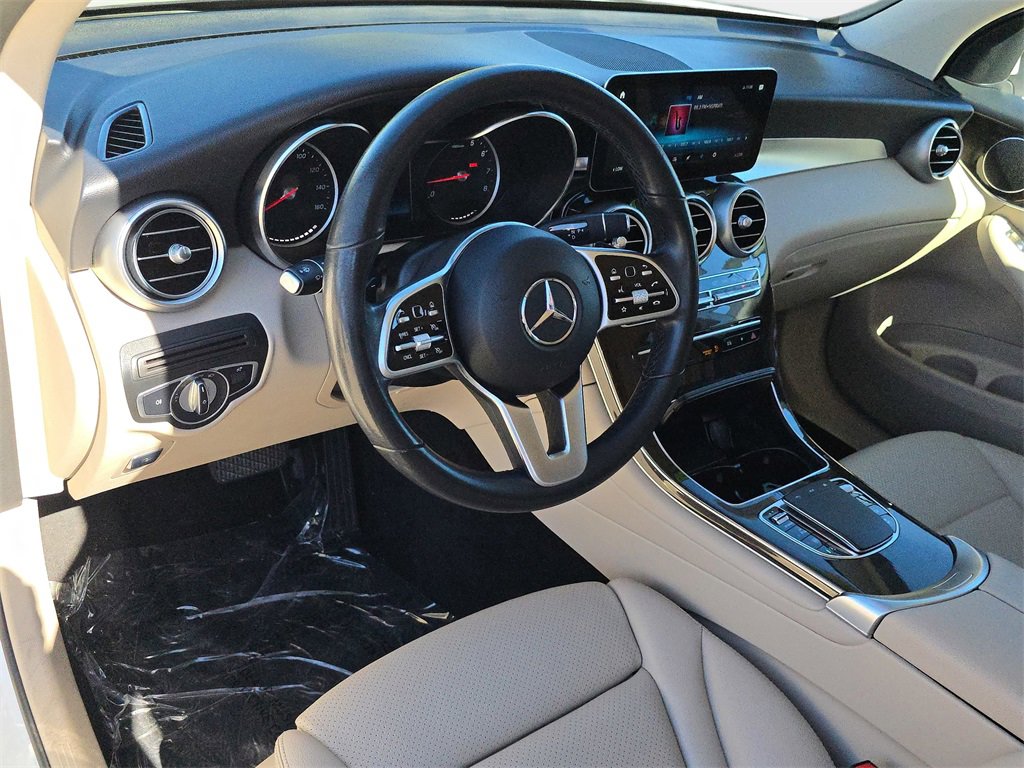 Used 2022 Mercedes-Benz GLC 300 4MATIC image 20