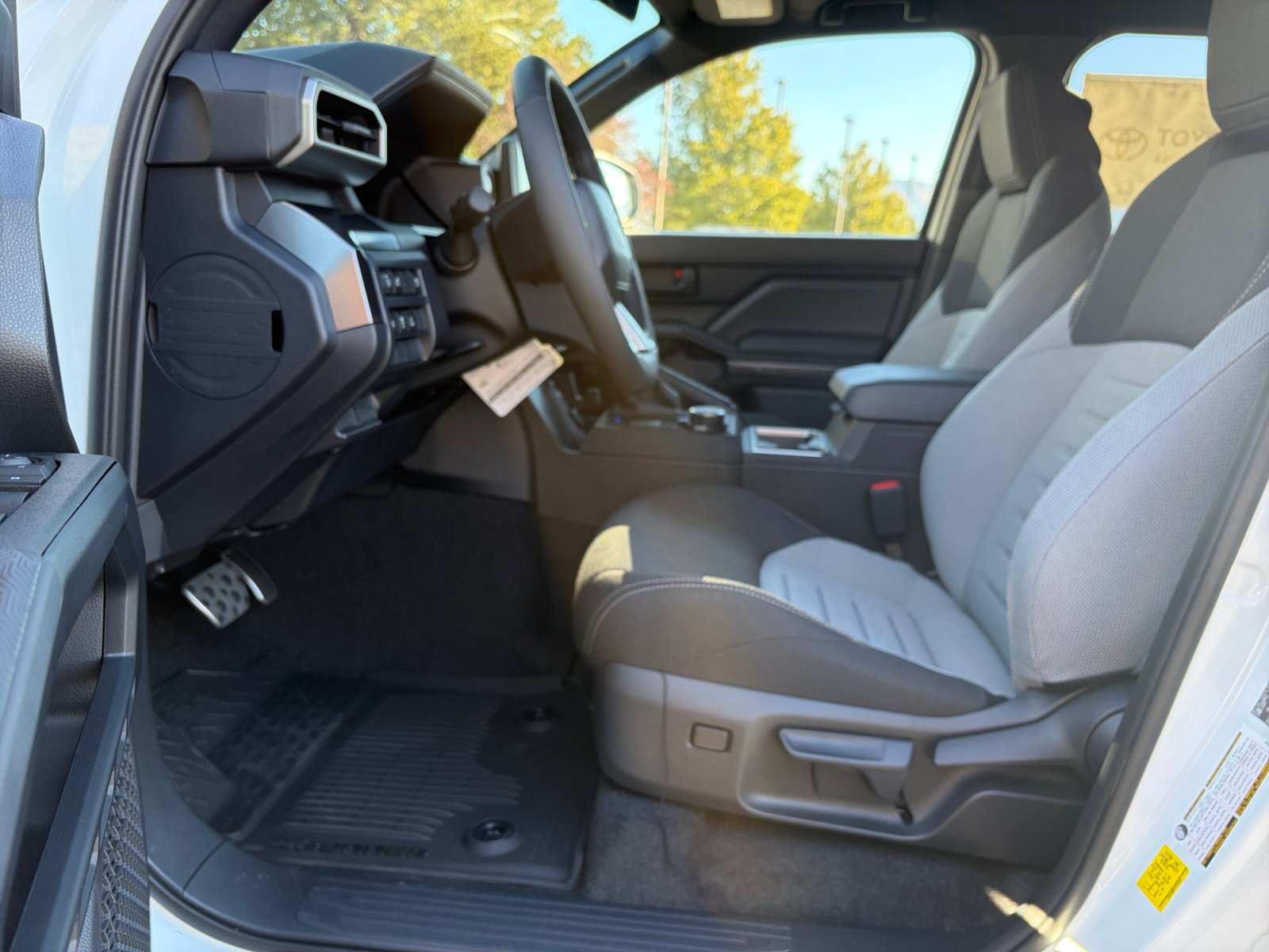 New 2026 Toyota 4Runner TRD Sport AWD/4WD image 11