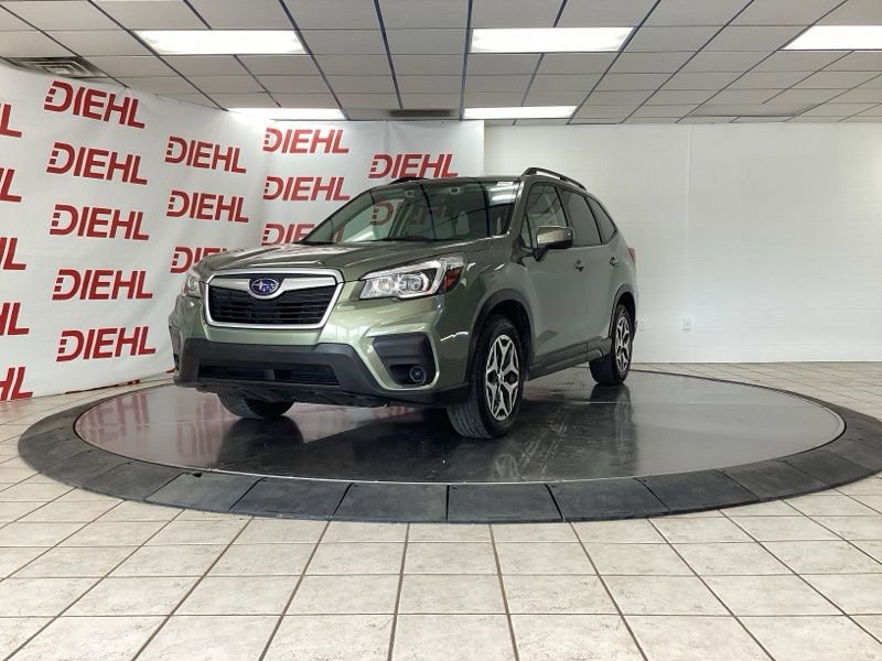 Used 2019 Subaru Forester Premium AWD/4WD image 3