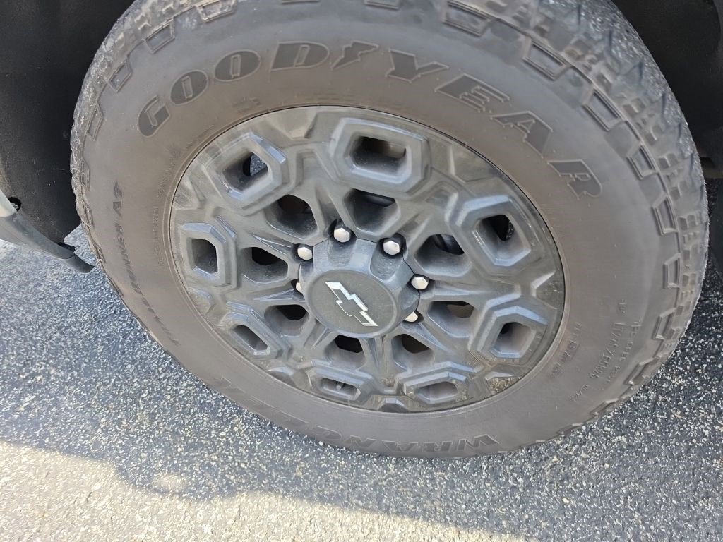 Certified 2024 Chevrolet Silverado 2500 LT w/ All Star Edition image 12