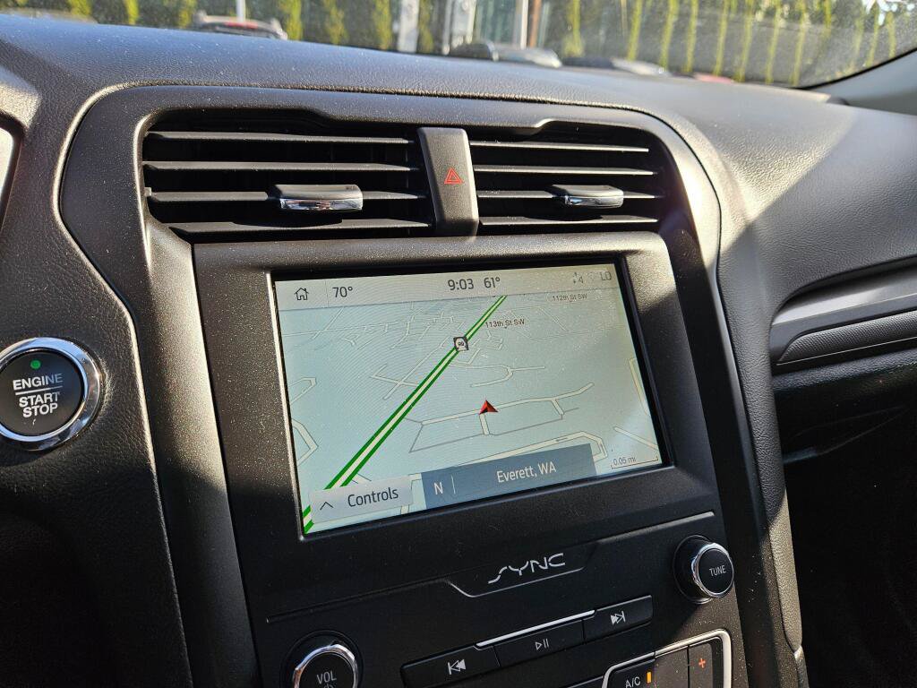 Used 2019 Ford Fusion SE w/ Equipment Group 151A FWD image 22