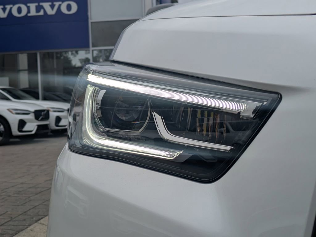 Used 2023 INFINITI QX80 Premium Select w/ Cargo Package image 10