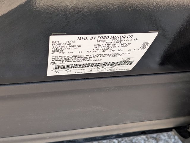Used 2015 Ford Explorer XLT w/ Equipment Group 202B AWD/4WD image 27