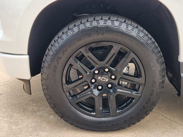 Used 2026 Chevrolet Silverado 1500 RST w/ RST Select Package AWD/4WD image 16