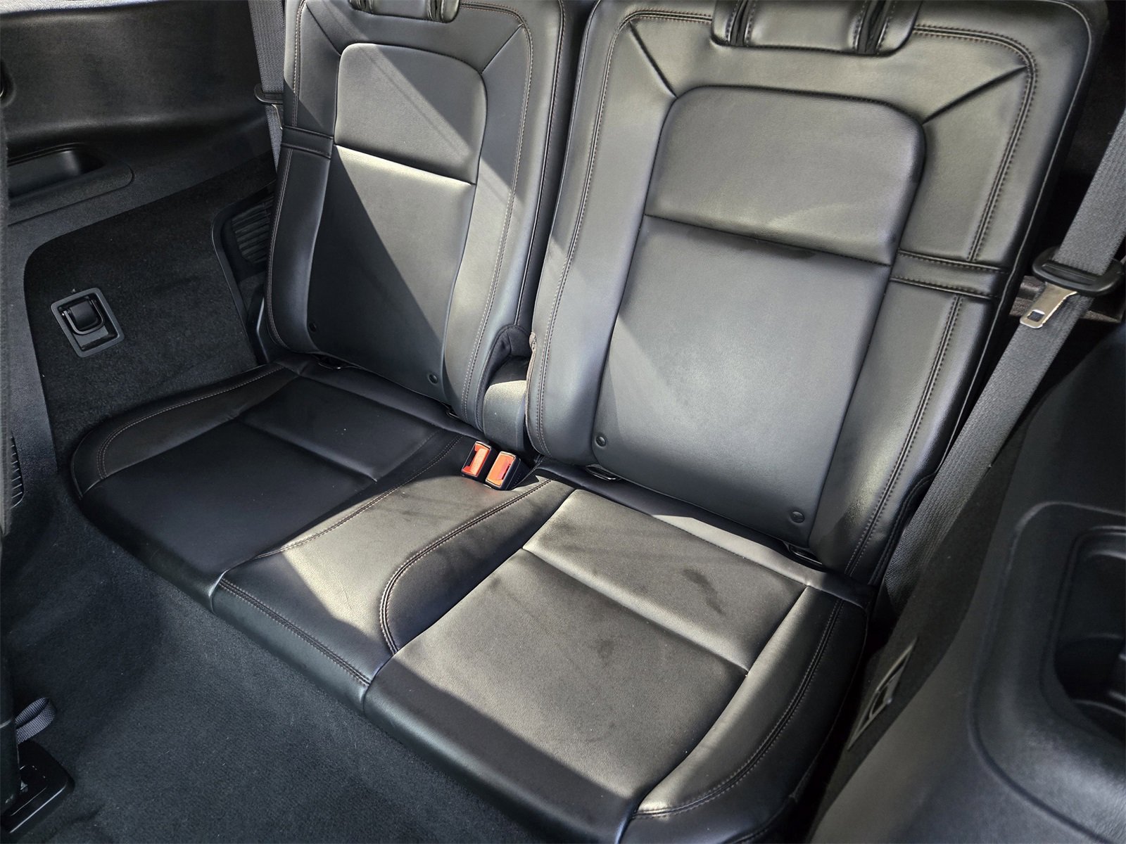 Used 2022 Lincoln Aviator Reserve w/ Equipment Group 201A image 29