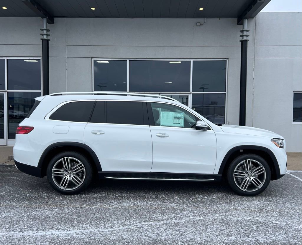 New 2026 Mercedes-Benz GLS 450 4MATIC image 4