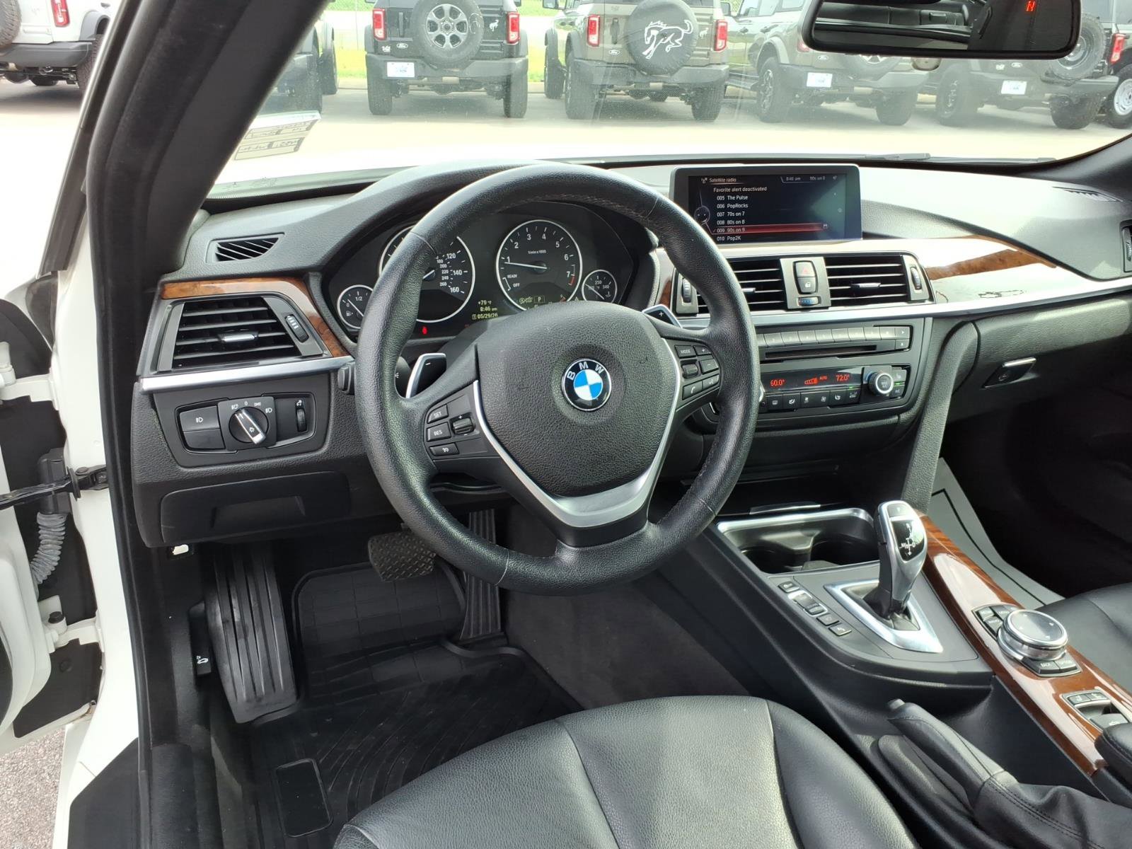 Used 2014 BMW 435i Convertible RWD image 14