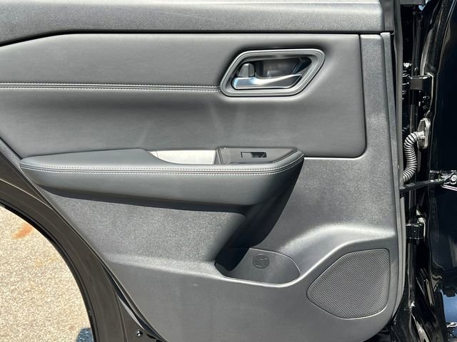 New 2026 Nissan Rogue SV image 31