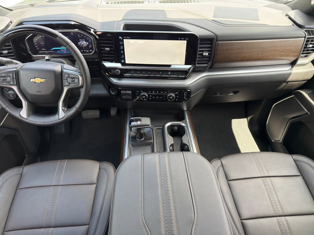 Used 2026 Chevrolet Silverado 1500 High Country w/ Technology Package image 31