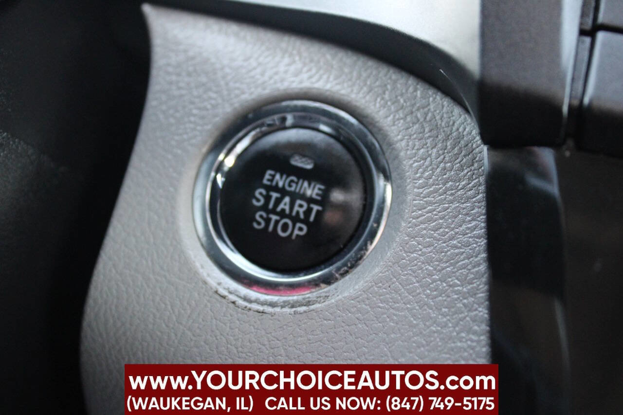 Used 2018 Toyota Sienna XLE w/ XLE Navigation Package FWD image 30