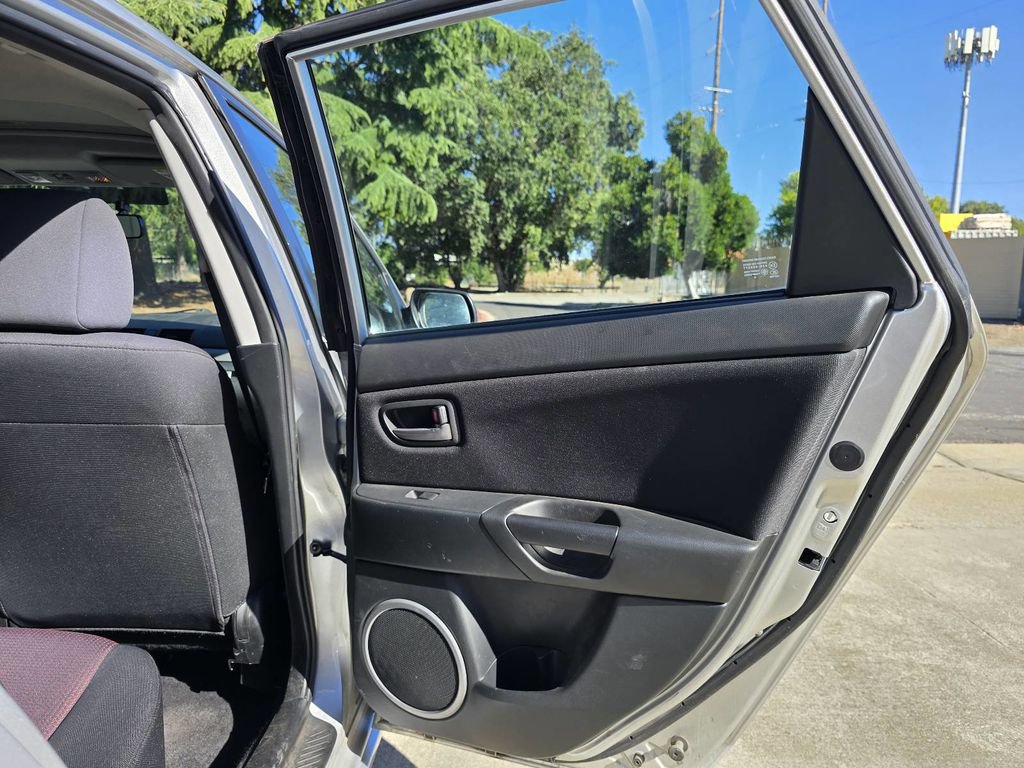 Used 2006 MAZDA MAZDA3 s Touring FWD image 18