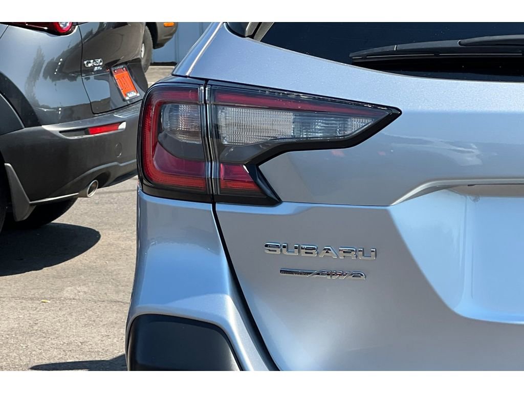 Used 2022 Subaru Outback Limited image 30
